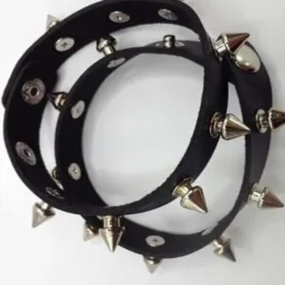 COPY - Goth Spike  vegan Leather Bracelets Set of 2 Unisex -Black-New - Picture 2 of 8